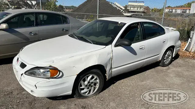 2003 Pontiac Grand Am SE