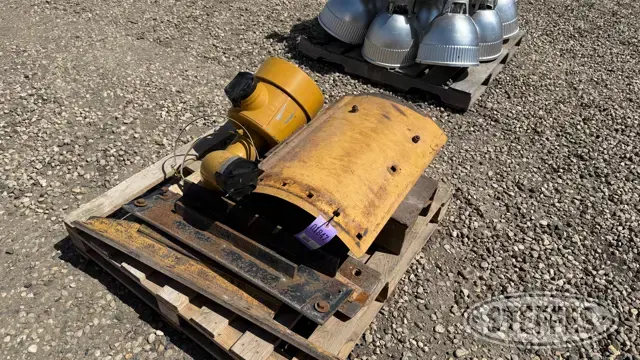 CAT 140H grader blade parts