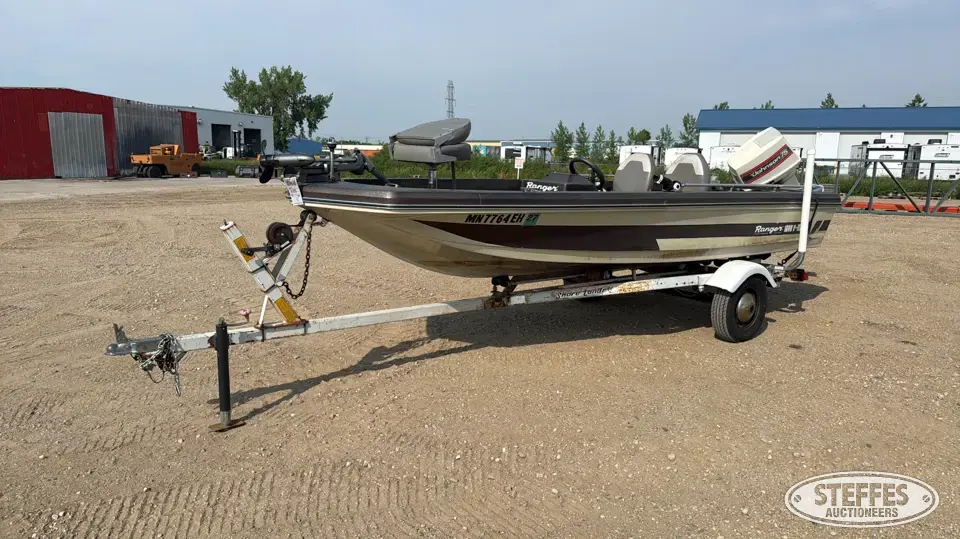 1981 Ranger 1600 Boat