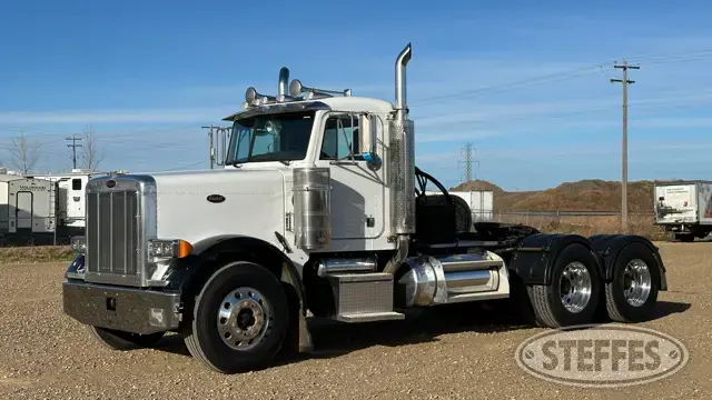 2003 Peterbilt 379