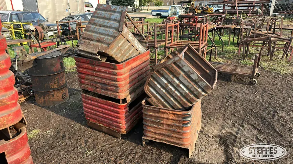 (5) Metal storage bins Storage and Bench