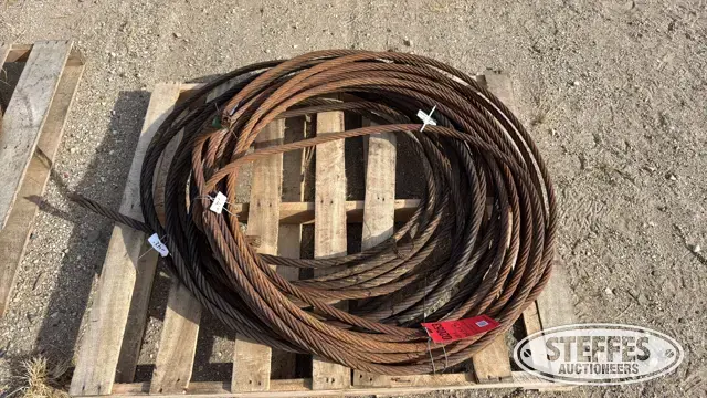 (4) 3/4" steel cables