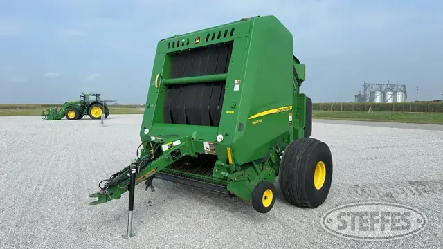 2021 John Deere 560M