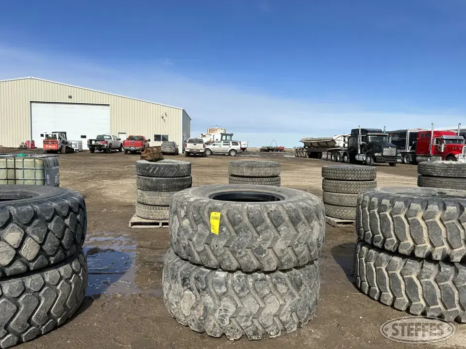 (2) Galaxy 20.5-25 Premium Rock Lug scraper tires Tractor-Implement Tire
