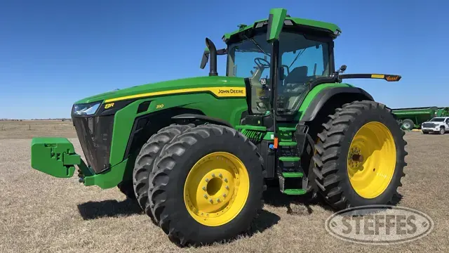 2023 John Deere 8R 310