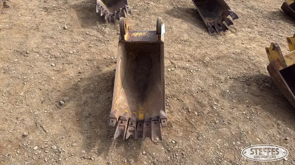 ADCO loader backhoe frost bucket Loader Backhoe Attachment