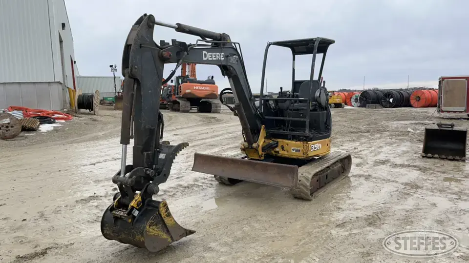 2006 John Deere 35D Mini-Excavator