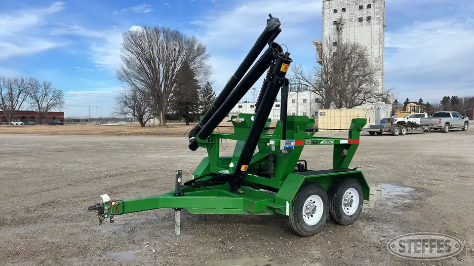 Hitch Doc HSC2200 Box Seed Tender Trailer