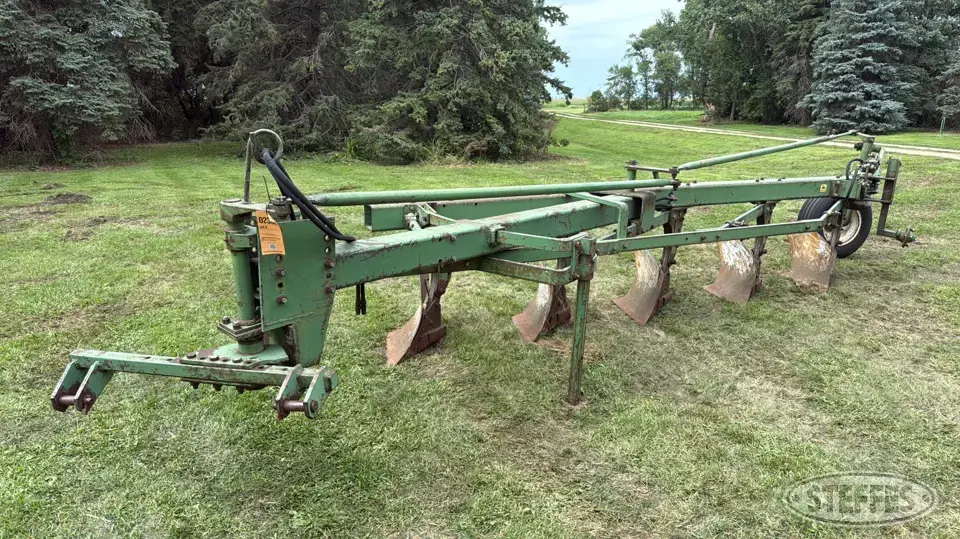 John Deere F1350-F1450 Plow