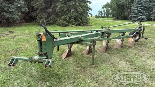 John Deere F1350-F1450