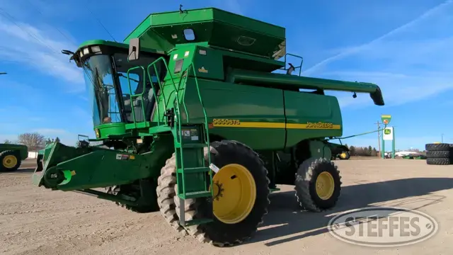 2003 John Deere 9650