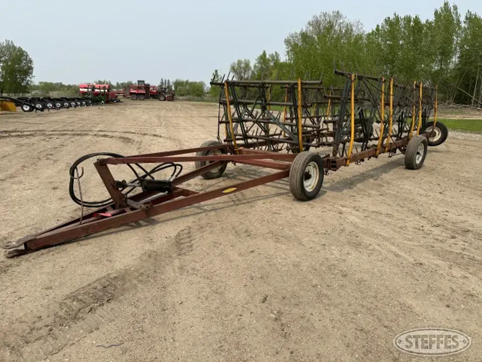 Lindsay 750A Harrow