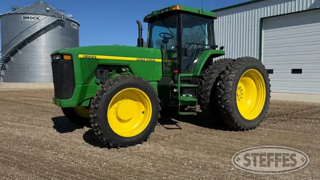 1997 John Deere 8300