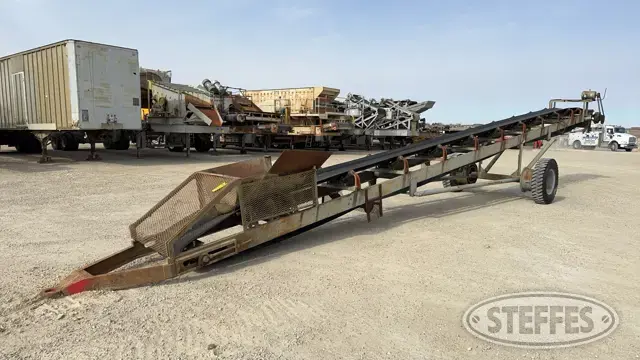 Transfer conveyor