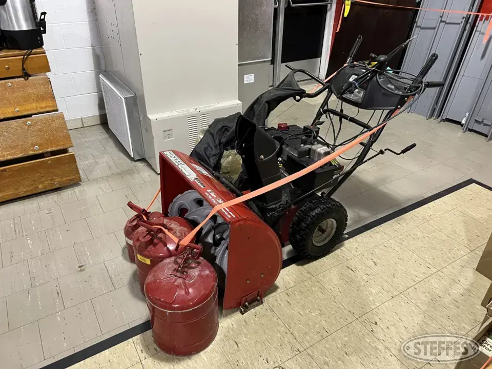 Huskee Supreme Self-Propelled Snowblower