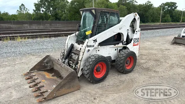 2005 Bobcat S250