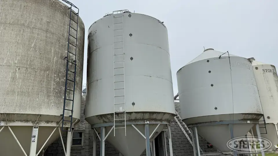 1994 Meridian Stor-King Hopper Bin