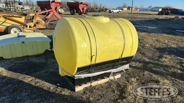 Ace Roto-Mold 500 gal. poly tank