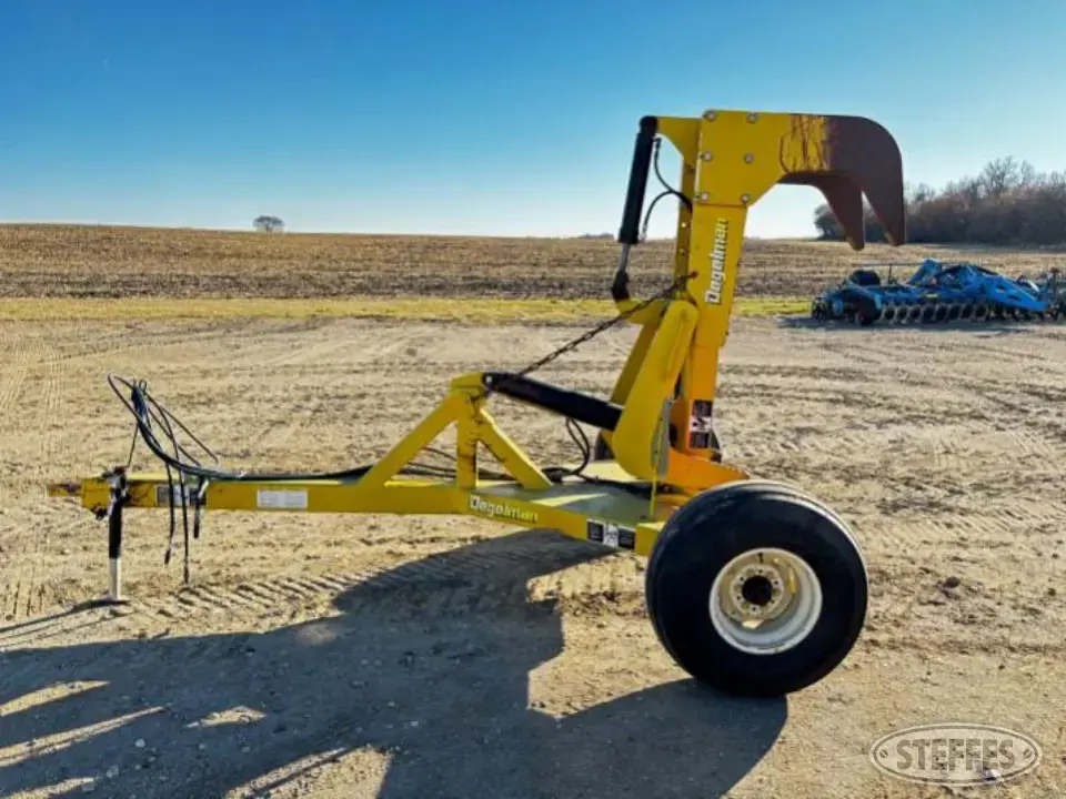 Degelman RD320 Rock Picker