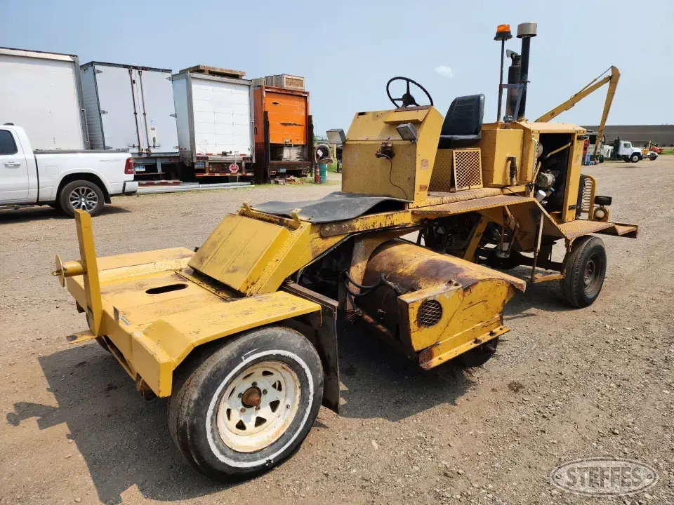 Ingram self-propelled sweeper