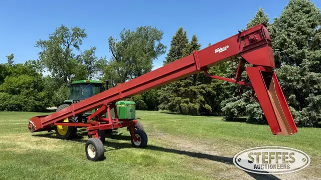 Sudenga pile extractor