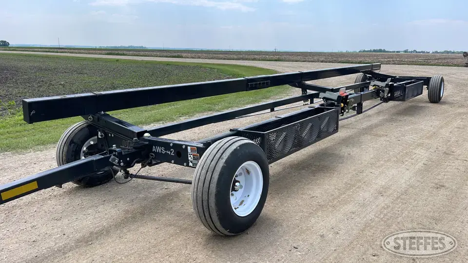 2018 Unverferth AWS-42 Header Trailer