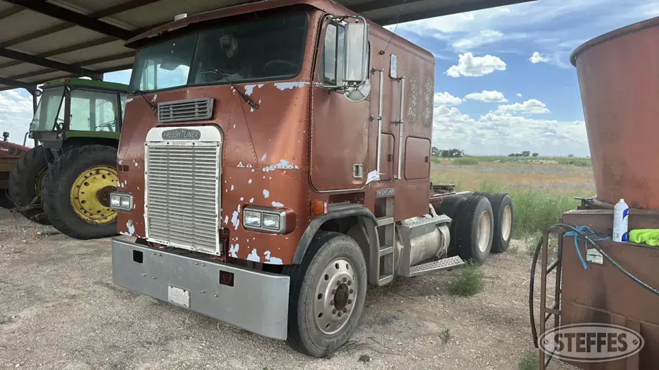 1989 Freightliner Cabover Truck with Sleeper