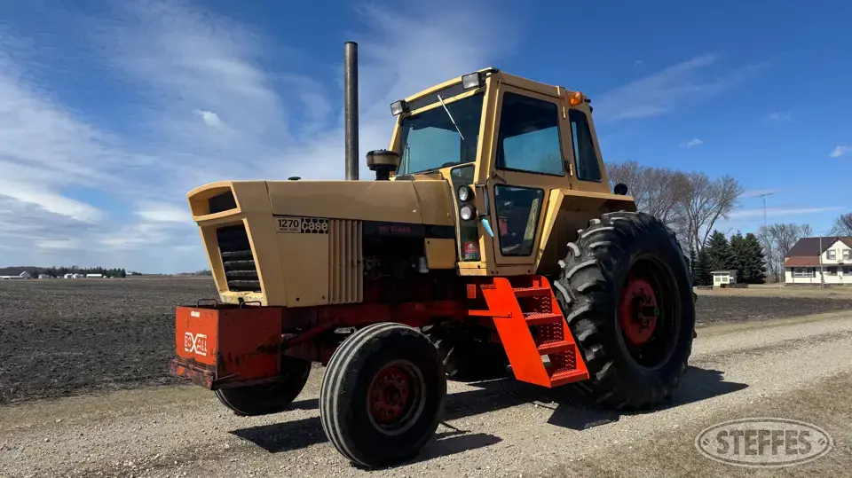 1973 Case Agri King 1270 2WD Tractor