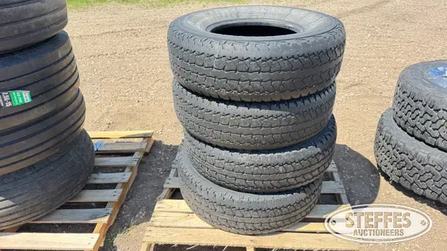 (4) Firestone Destination 265/75R16 tires