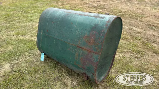 Approx. 225 gal. fuel tank