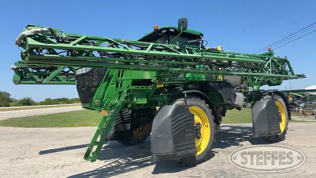 2019 John Deere R4038