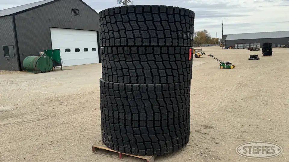(4) Beaver 23.5R25 Tires Tractor-Implement Tire