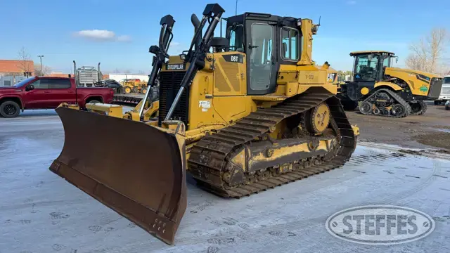 2013 CAT D6T LGP