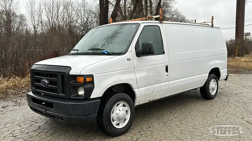 2009 Ford E-250 Van