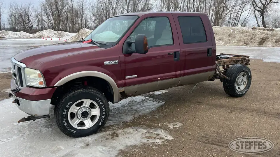 2006 Ford F-350 Lariat 1 Ton Pickup