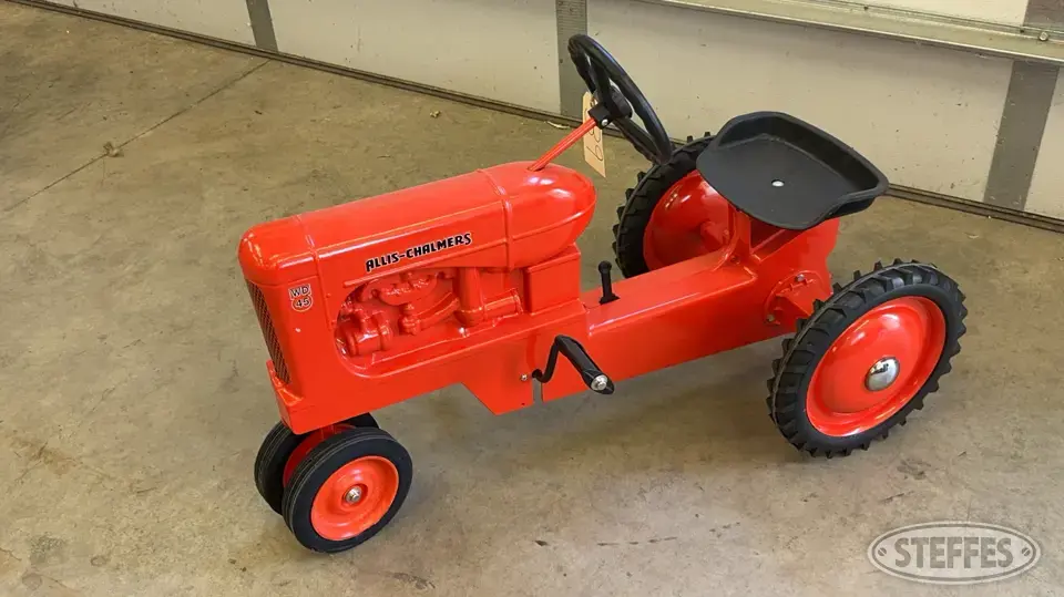 2007 Allis-Chalmers WD45 Personal Property