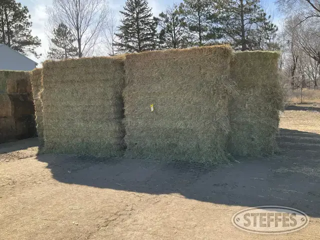 (60 Bales) 3x3x8 square