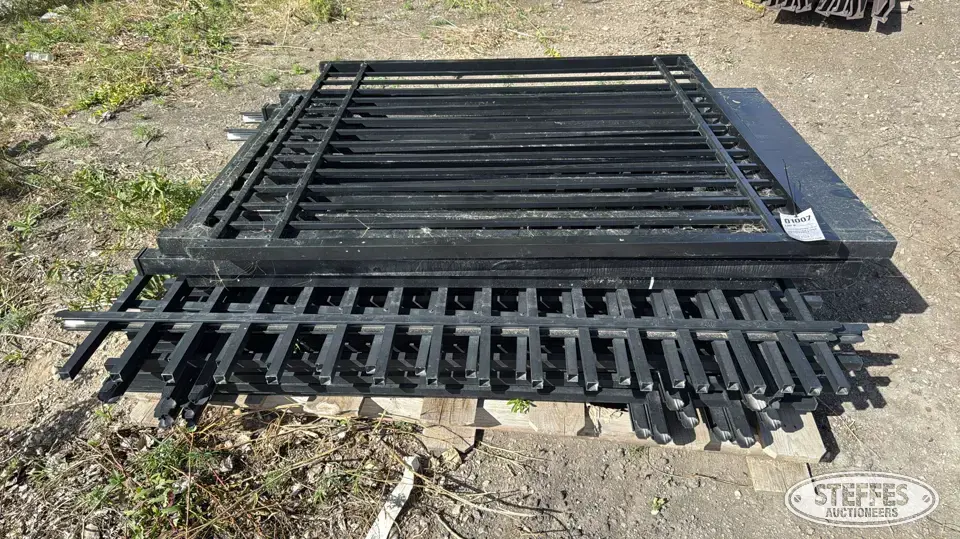 Fence panels & gate Construction Support Item