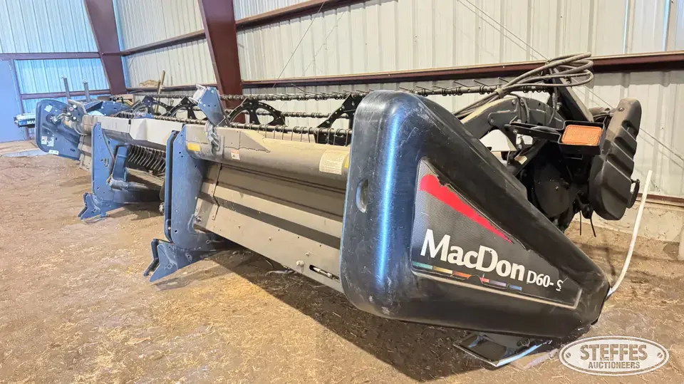 2008 MacDon D60S Draper Head