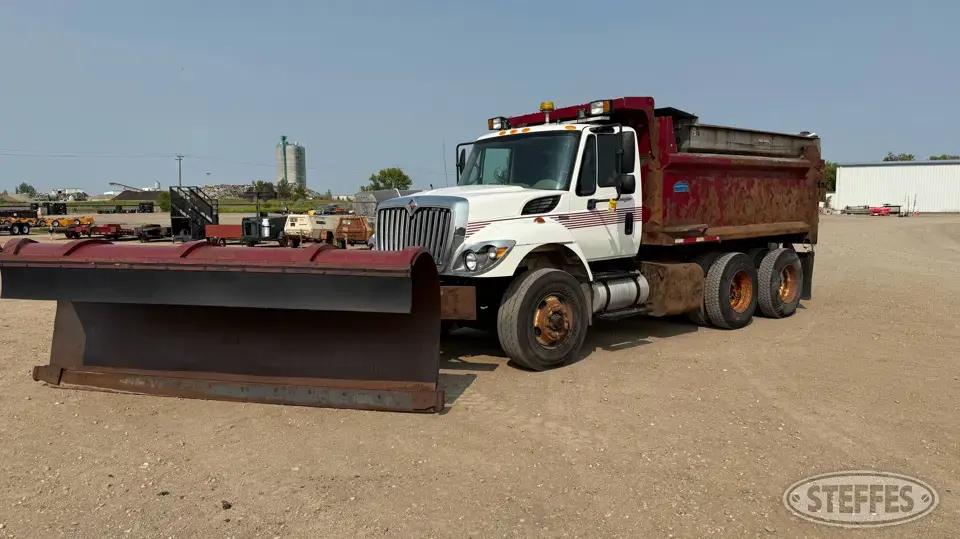 2009 International 7400 Workstar Dump Truck