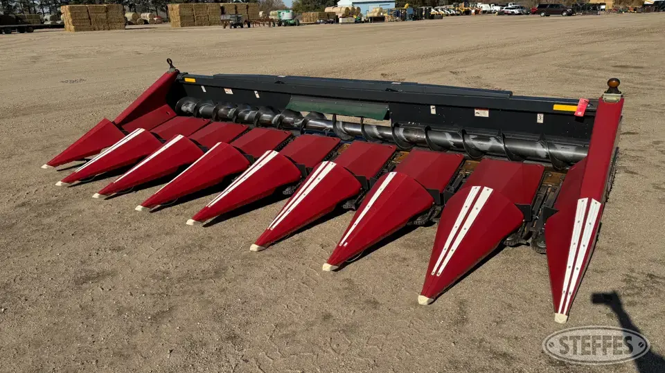 2006 Drago N8TR Corn Head