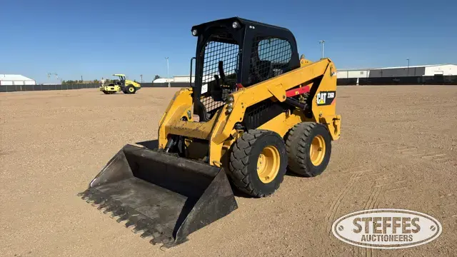 2016 CAT 236D
