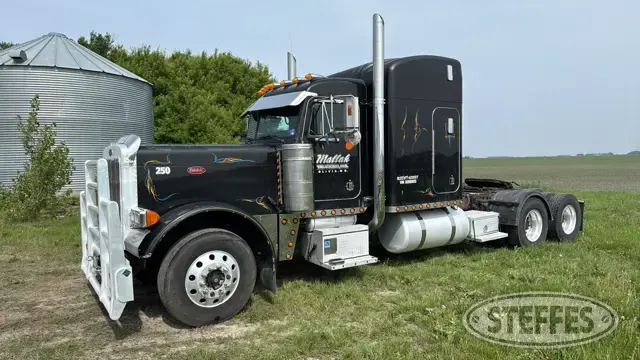 2003 Peterbilt 379 EXHD