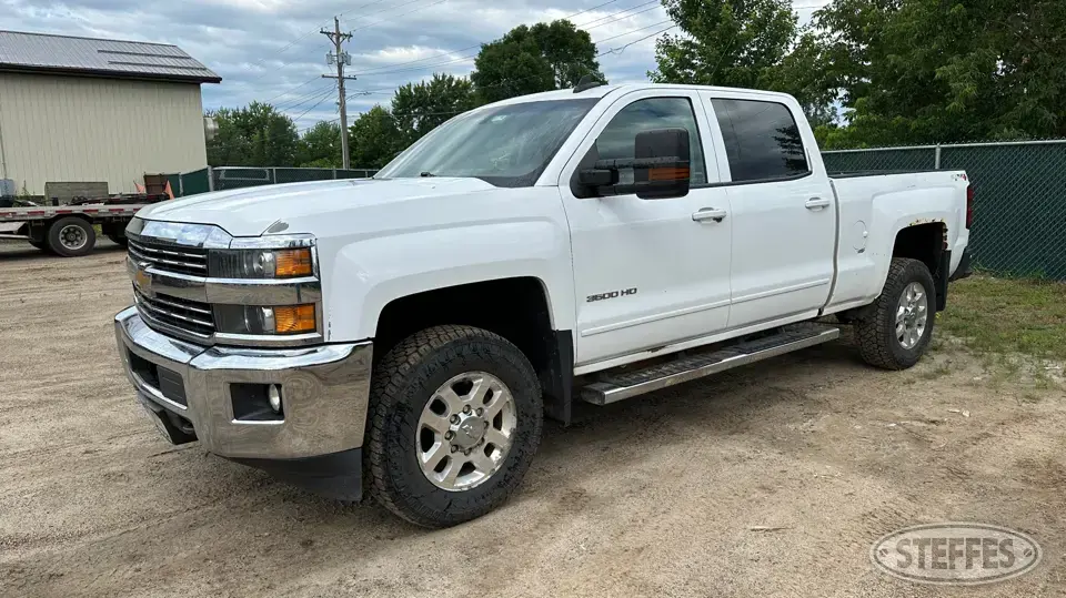 2015 Chevrolet Silverado 3500 HD LT 1 Ton Pickup