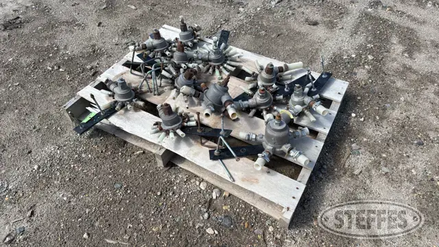 (12) Continental NH3 manifolds