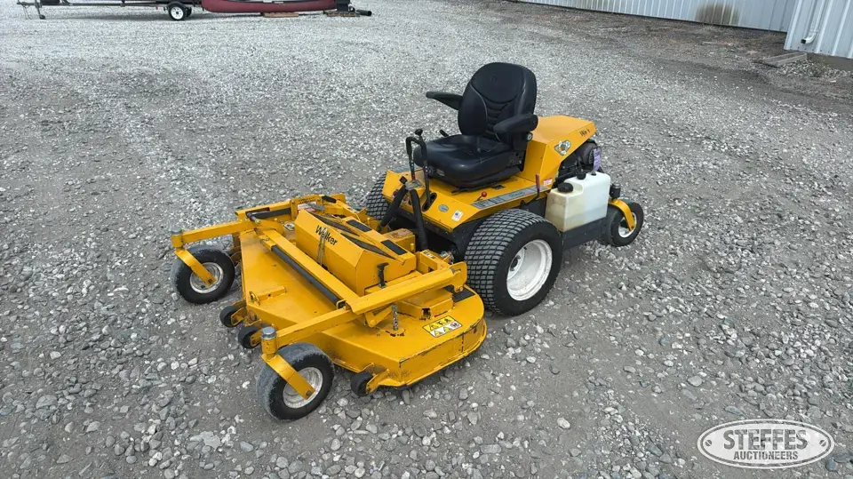 2012 Walker MBS29 Zero Turn Mower