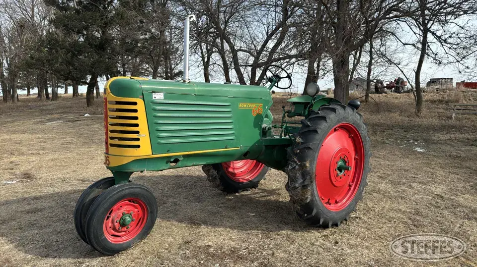 1949 Oliver Row Crop 66 Collectible Tractor