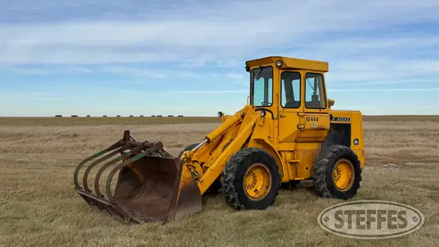1980 John Deere 444