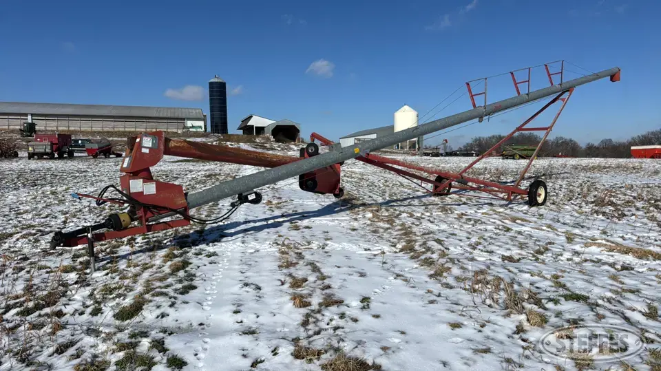 Feterl 1062 Swing Hopper Auger