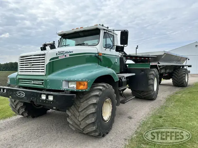 2002 IHC Turbo Easy Rider 4000SS